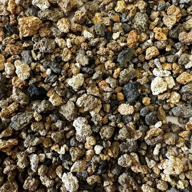 dennerle-nano-bio-filter-granules-bio-filtergranulat-f-r-eckfilter image 1